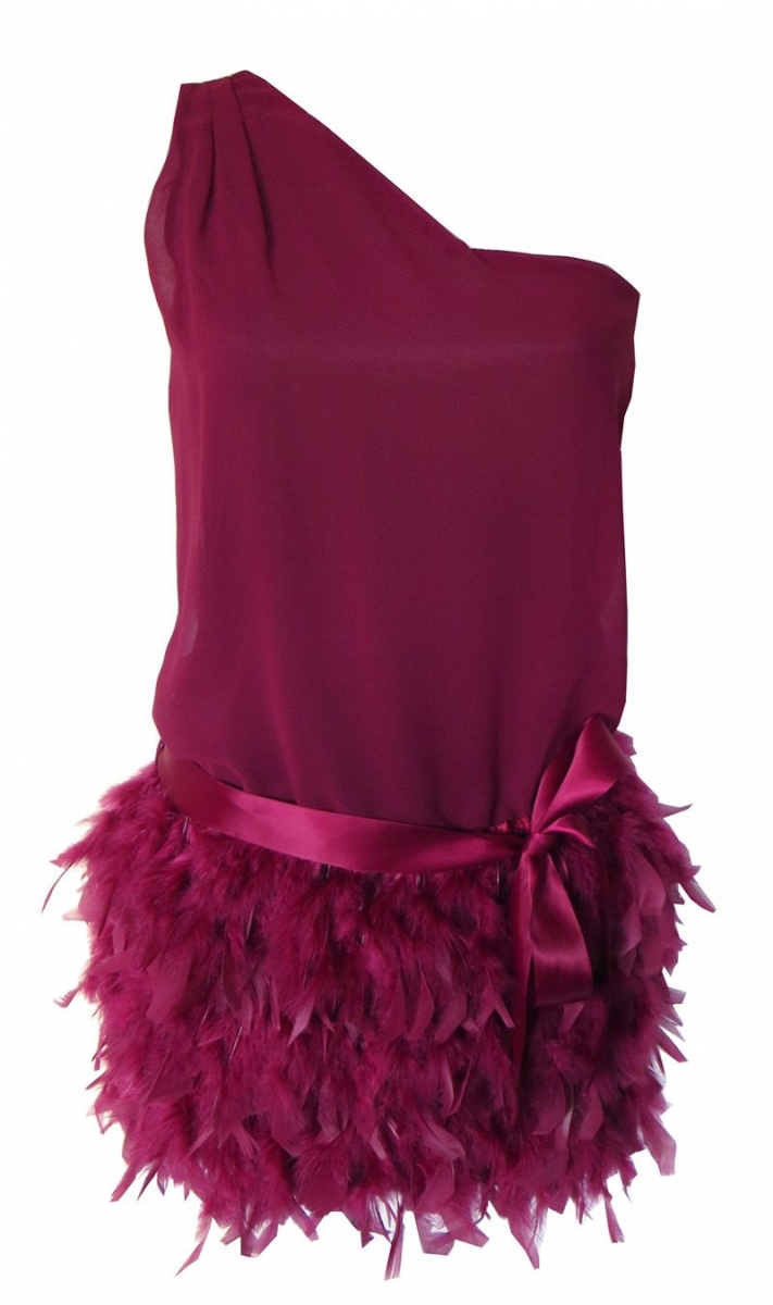 vestido granate plumas